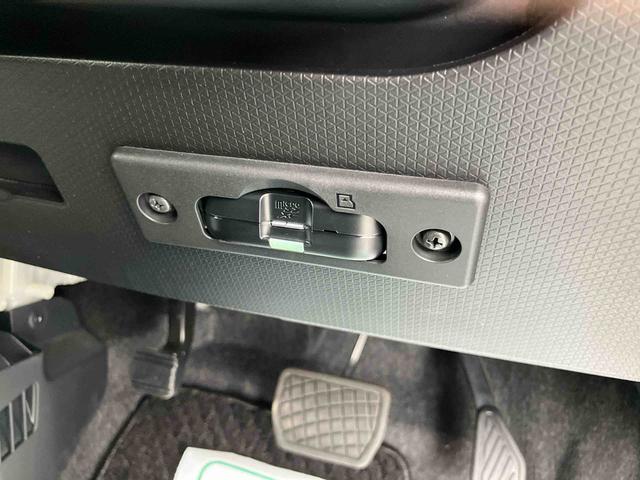 タントカスタムＸスタイルセレクション７インチフルセグナビゲーション／ドライブレコーダー／シートヒーター／バックカメラ／オートライト／運転席ロングスライド／カーペット／ワイドバイザー／アルミホイール／スカッフプレート／ＬＥＤヘッドライト（千葉県）の中古車