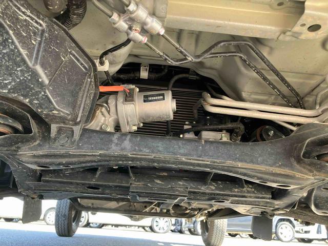 スーパーキャリイＸリミテッドナビ／ＢＴ／ＵＳＢ／ラジオ　４ＷＤ　５速ＭＴ　前後ドラレコ　荷台三方開　ＬＥＤ荷台作業灯　リヤスモークガラス　デフロック　ＬＥＤヘッドランプ　オートライト　サイドレバー式駐車ブレーキ　アシストグリップ（千葉県）の中古車