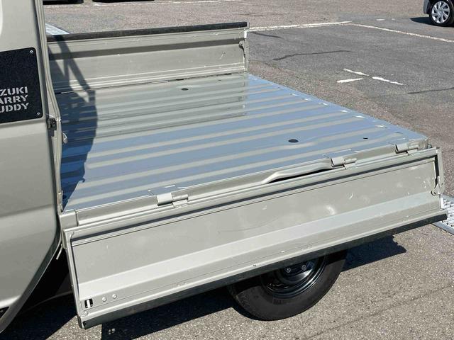 スーパーキャリイＸリミテッドナビ／ＢＴ／ＵＳＢ／ラジオ　４ＷＤ　５速ＭＴ　前後ドラレコ　荷台三方開　ＬＥＤ荷台作業灯　リヤスモークガラス　デフロック　ＬＥＤヘッドランプ　オートライト　サイドレバー式駐車ブレーキ　アシストグリップ（千葉県）の中古車