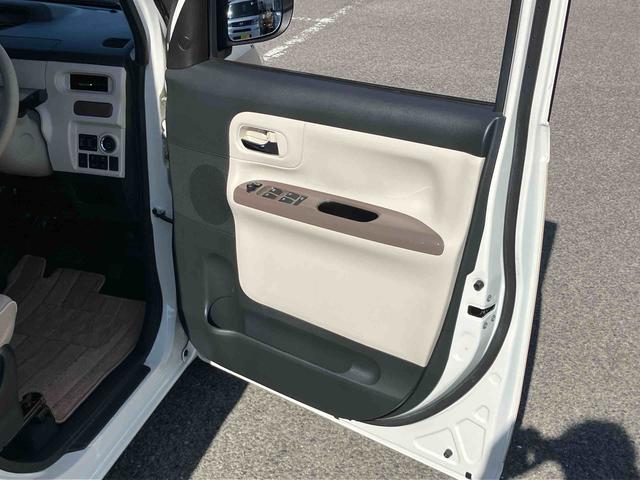 ムーヴキャンバスＧメイクアップＶＳ　ＳＡIIIナビ／ＢＴ／ＴＶ／ＤＩＳＣ／全周囲カメラ／ステアスイッチ　前後ドラレコ　両側パワスラ　ＬＥＤヘッド／フォグ　メッキモール　スマートキー　運転席シートヒーター　置きラクＢＯＸ　衝突被害軽減ブレーキ（千葉県）の中古車