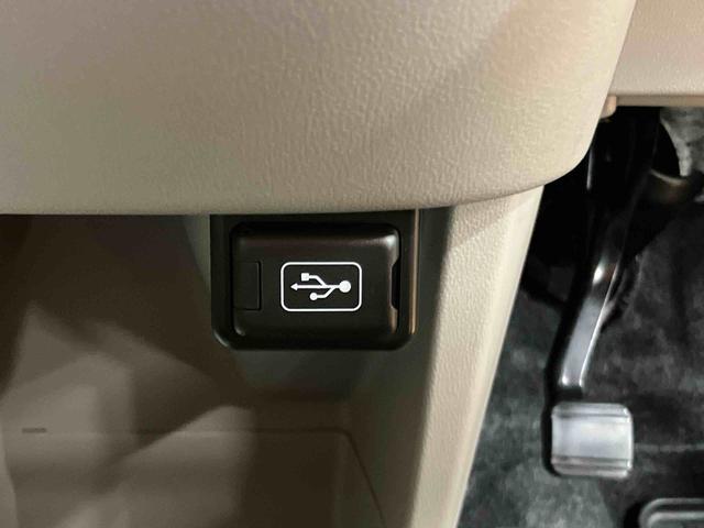 ムーヴＬ　ＳＡIIIフルセグナビ　ＵＳＢ接続　ブルートゥース対応　オートライト　オートハイビーム　キーレスエントリー　マニュアルレベリング機能付ハロゲンヘッドライト　シートベルトアンカーアジャスター　アイドリングストップ（千葉県）の中古車