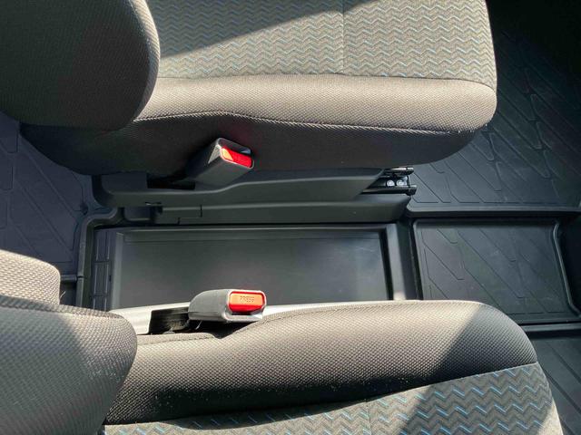 トールカスタムＧ　ターボターボ　９型ディスプレイオーディオ／ＴＶ／ＢＴ／ＵＳＢ　バックカメラ　全車速追従クルコン　ＬＥＤヘッドライト　オートライト　オートハイビーム　スマアシ　コーナーセンサー　電動駐車ブレーキ　キーフリー（千葉県）の中古車