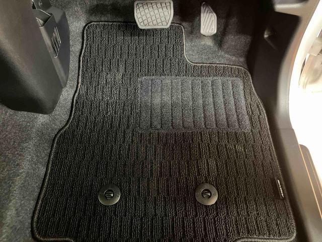 ムーヴＲＳ衝突回避支援　認識支援　アダプティブクルーズコントロール　オートブレーキホールド付き電動パーキング　プッシュエンジンスタート　キーフリーシステム　チルトステアリング　運転席シートリフター（千葉県）の中古車