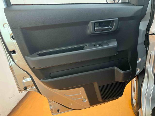 ハイゼットカーゴデラックス衝突回避支援 横滑り防止装置 前後コーナーセンサー アイドリングストップ マニュアルレベリング機能付ハロゲンヘッドライト キーレスエントリー オーバーヘッドシェルフ オートライト オートハイビーム(千葉県)の中古車