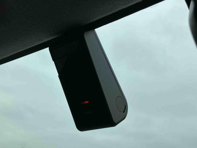 ルーミーカスタムＧ−Ｔターボ　９型ナビ／ＴＶ／ＢＴ／ＤＶＤ　バックカメラ　ドラレコ　ＥＴＣ　クルーズコントロール　ＬＥＤヘッドライト　オートライト　衝突被害軽減ブレーキ　リヤ障害物センサー　革巻きハンドル　スマートキー（千葉県）の中古車