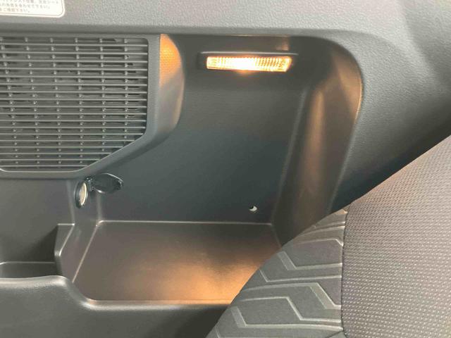 ルーミーカスタムＧ−Ｔターボ　９型ナビ／ＴＶ／ＢＴ／ＤＶＤ　バックカメラ　ドラレコ　ＥＴＣ　クルーズコントロール　ＬＥＤヘッドライト　オートライト　衝突被害軽減ブレーキ　リヤ障害物センサー　革巻きハンドル　スマートキー（千葉県）の中古車