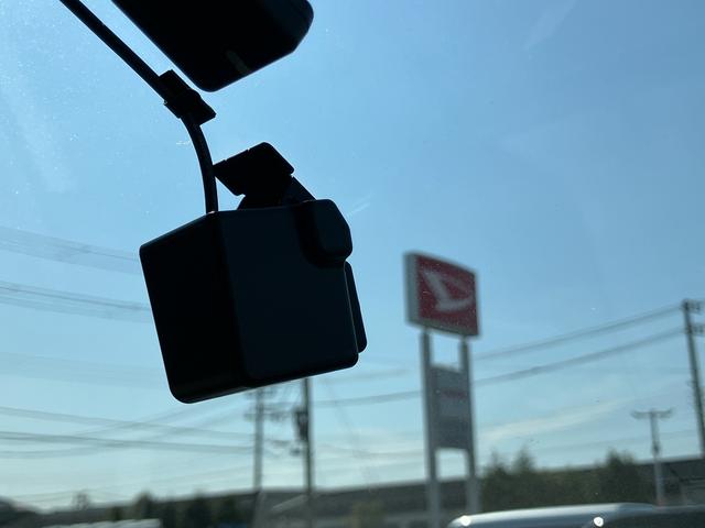 ムーヴＸ　ＳＡナビ／ＴＶ／ＢＴ／ＵＳＢ／ＤＶＤ　ドラレコ　ＥＴＣ　衝突被害軽減ブレーキ　ＬＥＤヘッドランプ　オートライト　オートエアコン　アルミホイール　スモークガラス　キーフリーシステム　盗難防止アラーム　チルト（千葉県）の中古車