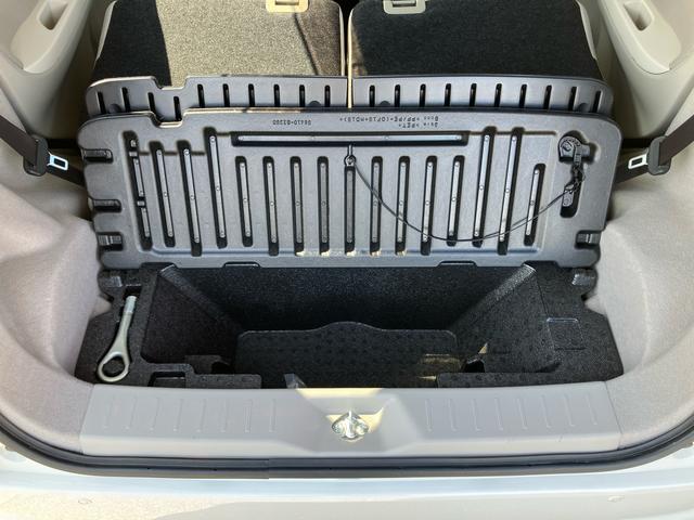 ムーヴＸ　ＳＡナビ／ＴＶ／ＢＴ／ＵＳＢ／ＤＶＤ　ドラレコ　ＥＴＣ　衝突被害軽減ブレーキ　ＬＥＤヘッドランプ　オートライト　オートエアコン　アルミホイール　スモークガラス　キーフリーシステム　盗難防止アラーム　チルト（千葉県）の中古車