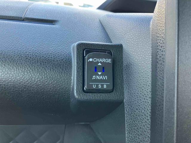 タントカスタムＲＳナビ／ＢＴ／ＴＶ／ＤＩＳＣ／Ｂカメラ／ステアスイッチ　前後ドラレコ　ＥＴＣ　ターボ　両側パワスラ　１５インチアルミ　ＬＥＤヘッド／フォグ　スマートキー　シートヒーター　シートバックテーブル　クルコン（千葉県）の中古車