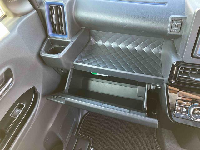 タントカスタムＲＳナビ／ＢＴ／ＴＶ／ＤＩＳＣ／Ｂカメラ／ステアスイッチ　前後ドラレコ　ＥＴＣ　ターボ　両側パワスラ　１５インチアルミ　ＬＥＤヘッド／フォグ　スマートキー　シートヒーター　シートバックテーブル　クルコン（千葉県）の中古車