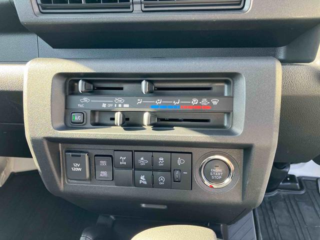 ハイゼットトラックエクストラ４ＷＤ　ＣＶＴ　荷台三方開　リヤ４枚リーフ　ＬＥＤ荷台作業灯　リヤデフロック　バッテリーカバー　ハロゲンヘッドランプ　大型ヘッドレスト　サイドレバー駐車ブレーキ　アシストグリップ　衝突被害軽減ブレーキ（千葉県）の中古車