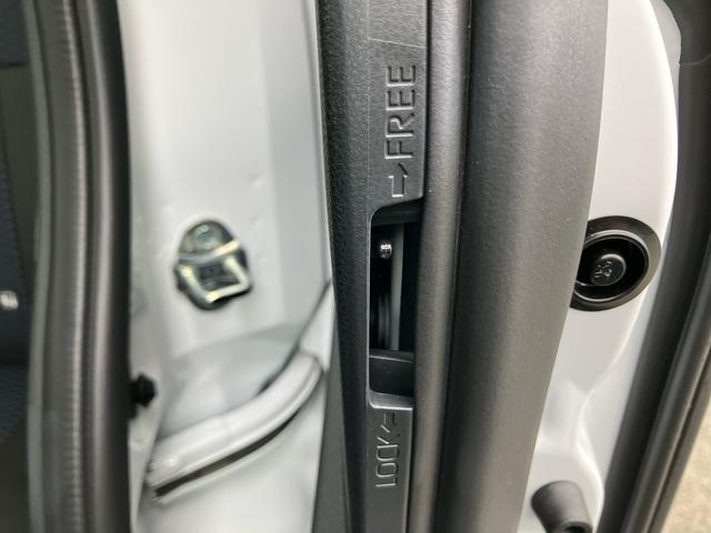 タントカスタムＲＳターボ　バックカメラ　ＬＥＤヘッドライト　オートライト　アダプティブドライビングビーム　衝突被害軽減ブレーキ　コ−ナ−センサー　シートヒーター　両側電動スライドドア　アルミホイール　電動駐車ブレーキ（千葉県）の中古車