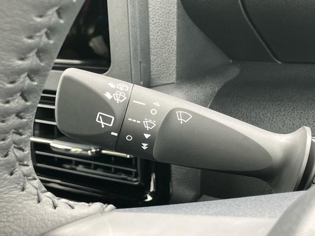 タントカスタムＲＳターボ　バックカメラ　ＬＥＤヘッドライト　オートライト　アダプティブドライビングビーム　衝突被害軽減ブレーキ　コ−ナ−センサー　シートヒーター　両側電動スライドドア　アルミホイール　電動駐車ブレーキ（千葉県）の中古車