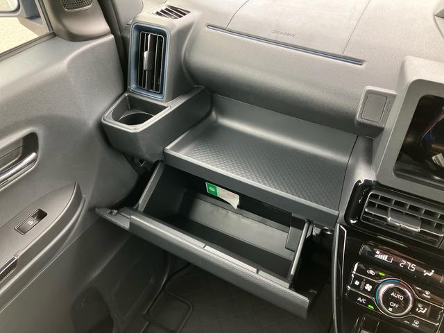 タントカスタムＲＳターボ　バックカメラ　ＬＥＤヘッドライト　オートライト　アダプティブドライビングビーム　衝突被害軽減ブレーキ　コ−ナ−センサー　シートヒーター　両側電動スライドドア　アルミホイール　電動駐車ブレーキ（千葉県）の中古車