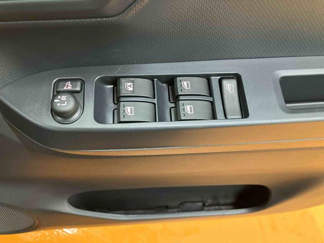 ミライースX SAIIIスマアシ LEDヘッドランプ オートライト オートハイビーム 前後コーナーセンサー スモークガラス デジタルメーター サイドレバー式駐車ブレーキ 電動格納ドアミラー キーレスエントリー 盗難防止警報(千葉県)の中古車