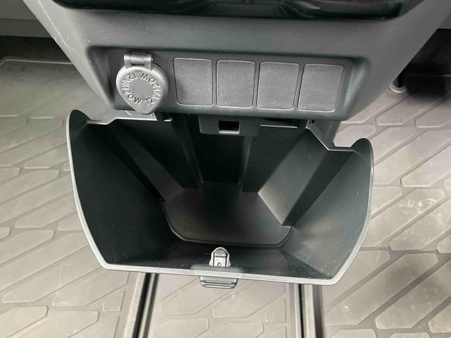 トールカスタムG9型ディスプレイオーディオ/TV/BT/USB バックカメラ 全車速追従クルコン LEDヘッドライト オートライト オートハイビーム ADB スマアシ コーナーセンサー 電動駐車ブレーキ キーフリー(千葉県)の中古車