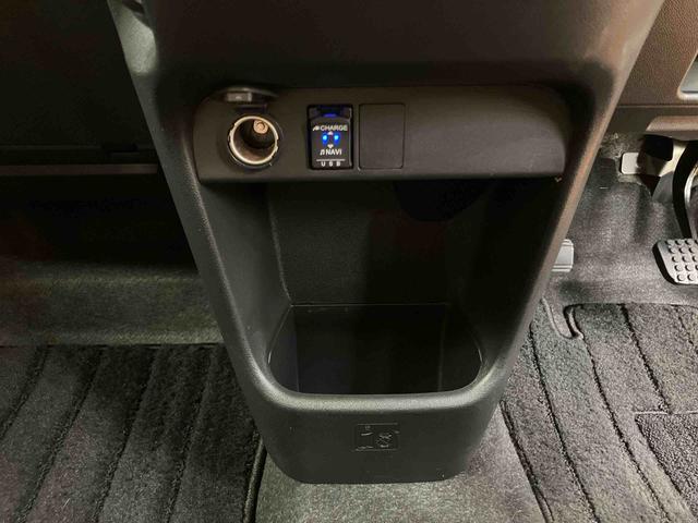 ムーヴキャンバスＧメイクアップＶＳ　ＳＡIIIパノラマカメラ連動フルセグナビ　ＵＳＢ接続　ブルートゥース対応　ＴＶナビキット　フロント．リヤドライブレコーダー連動　ＥＴＣ　置きラクボックス　運転席シートヒーター　ウインドシールドディアイサー（千葉県）の中古車