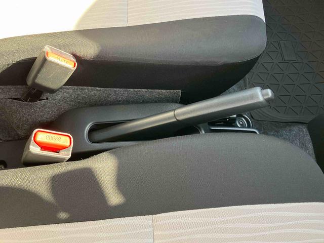 ミライースＬ　ＳＡIIIナビ／ワンセグ／ＵＳＢ／ＡＵＸ　ＥＴＣ　デジタルメーター　衝突被害軽減ブレーキ　誤発進抑制機能　オートハイビーム　前後コーナーセンサー　キーレスエントリー　盗難防止アラーム　ハロゲンヘッドランプ　ＰＷ（千葉県）の中古車