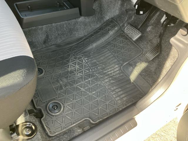 ミライースＬ　ＳＡIIIナビ／ワンセグ／ＵＳＢ／ＡＵＸ　ＥＴＣ　デジタルメーター　衝突被害軽減ブレーキ　誤発進抑制機能　オートハイビーム　前後コーナーセンサー　キーレスエントリー　盗難防止アラーム　ハロゲンヘッドランプ　ＰＷ（千葉県）の中古車