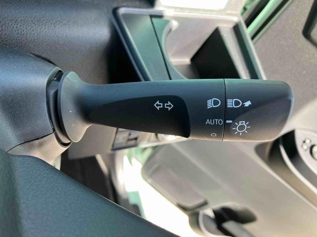 タントＸ純正７インチメモリーナビ　ＥＴＣ　衝突回避支援ブレーキ　助手席側電動スライドドア　プッシュボタンスタート　オートライト　バックカメラ（千葉県）の中古車