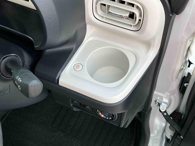 ムーヴキャンバスストライプスＧ両側電動スライドドア　ＬＥＤヘッドライト＆フォグランプ　シートヒーター　保温カップホルダー　電動駐車ブレーキ　バックカメラ　ステアリングスイッチ　置きラクＢＯＸ　コーナーセンサー　衝突被害軽減ブレーキ（千葉県）の中古車