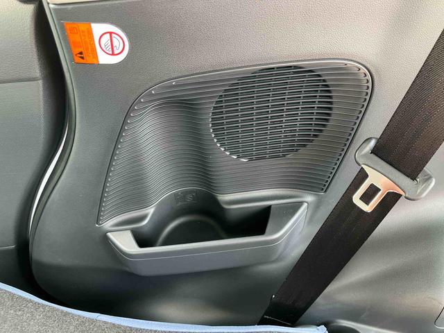 ムーヴキャンバスストライプスＧ両側電動スライドドア　ＬＥＤヘッドライト＆フォグランプ　シートヒーター　保温カップホルダー　電動駐車ブレーキ　バックカメラ　ステアリングスイッチ　置きラクＢＯＸ　コーナーセンサー　衝突被害軽減ブレーキ（千葉県）の中古車