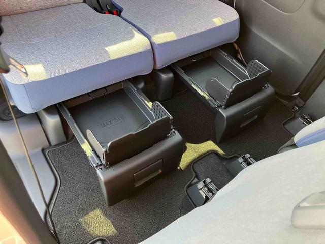 ムーヴキャンバスストライプスＧ両側電動スライドドア　ＬＥＤヘッドライト＆フォグランプ　シートヒーター　保温カップホルダー　電動駐車ブレーキ　バックカメラ　ステアリングスイッチ　置きラクＢＯＸ　コーナーセンサー　衝突被害軽減ブレーキ（千葉県）の中古車