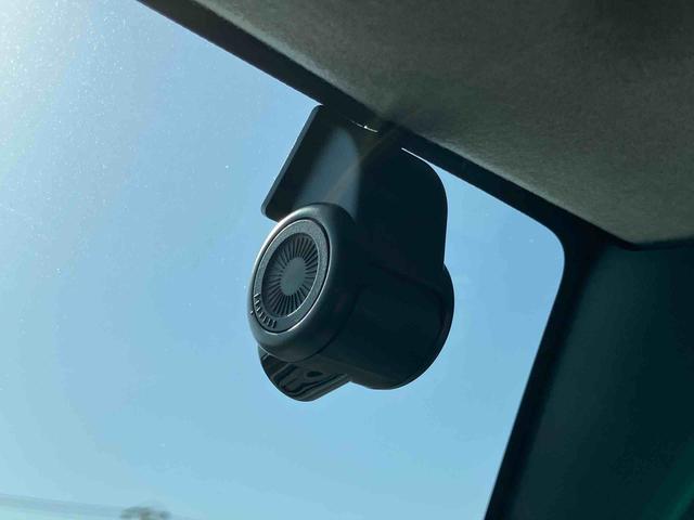 トールカスタムＧ　ターボターボ　９型ナビ／ＴＶ／ＤＶＤ／ＢＴ／ＵＳＢ　バックカメラ　全車速追従クルコン　ＬＥＤヘッドライト　オートライト　オートハイビーム　スマアシ　前後コーナーセンサー　電動駐車ブレーキ　キーフリー　アルミ（千葉県）の中古車