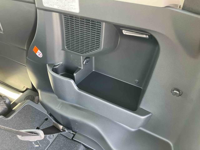 トールカスタムＧ　ターボターボ　９型ナビ／ＴＶ／ＤＶＤ／ＢＴ／ＵＳＢ　バックカメラ　全車速追従クルコン　ＬＥＤヘッドライト　オートライト　オートハイビーム　スマアシ　前後コーナーセンサー　電動駐車ブレーキ　キーフリー　アルミ（千葉県）の中古車