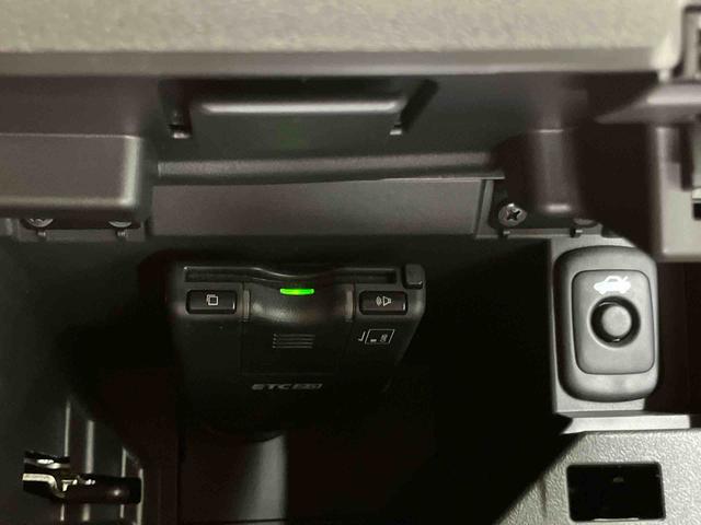 コペンローブバックカメラ連動フルセグナビ　ＵＳＢ接続　ブルートゥース対応　ＴＶナビキット　センターコンソール内ＥＴＣ　ドライブレコーダー　シートヒーター　アイドリングストップ　オートライト　横滑り防止装置（千葉県）の中古車