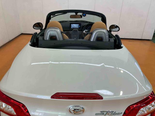 コペンローブバックカメラ連動フルセグナビ　ＵＳＢ接続　ブルートゥース対応　ＴＶナビキット　センターコンソール内ＥＴＣ　ドライブレコーダー　シートヒーター　アイドリングストップ　オートライト　横滑り防止装置（千葉県）の中古車