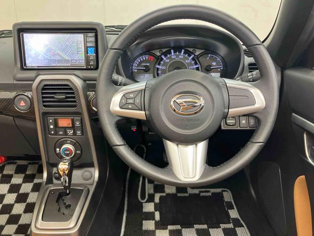 コペンローブバックカメラ連動フルセグナビ　ＵＳＢ接続　ブルートゥース対応　ＴＶナビキット　センターコンソール内ＥＴＣ　ドライブレコーダー　シートヒーター　アイドリングストップ　オートライト　横滑り防止装置（千葉県）の中古車