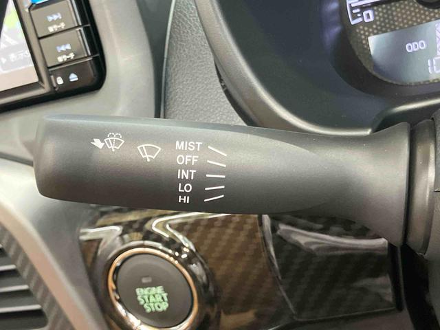 コペンローブバックカメラ連動フルセグナビ　ＵＳＢ接続　ブルートゥース対応　ＴＶナビキット　センターコンソール内ＥＴＣ　ドライブレコーダー　シートヒーター　アイドリングストップ　オートライト　横滑り防止装置（千葉県）の中古車