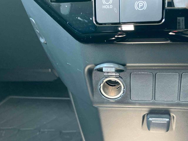 トールカスタムＧ９型ディスプレイオーディオ／ＴＶ／ＢＴ／ＵＳＢ　バックカメラ　全車速追従クルコン　ＬＥＤヘッドライト　オートライト　スマアシ　コーナーセンサー　電動駐車ブレーキ　キーフリー　革巻きステアリング　アルミ（千葉県）の中古車