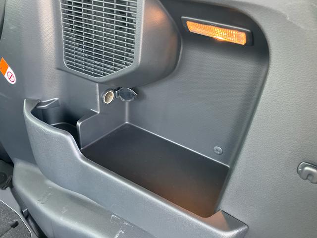 トールカスタムＧ９型ナビ／ＴＶ／ＤＶＤ／ＢＴ／ＵＳＢ　バックカメラ　全車速追従クルコン　ＬＥＤヘッドライト　オートライト　オートハイビーム　ＡＤＢ　スマアシ　前後コーナーセンサー　電動駐車ブレーキ　キーフリー　アルミ（千葉県）の中古車