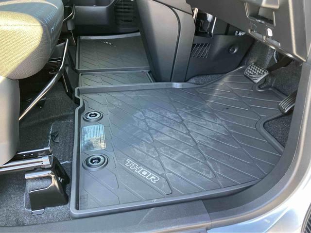 トールカスタムＧ９型ディスプレイオーディオ／ＴＶ／ＢＴ／ＵＳＢ　バックカメラ　全車速追従クルコン　ＬＥＤヘッドライト　オートライト　ＡＤＢ　革巻きハンドル　スマアシ　前後コーナーセンサ　電動駐車ブレーキ　キーフリー（千葉県）の中古車