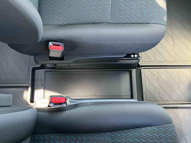 トールカスタムＧ９型ディスプレイオーディオ／ＴＶ／ＢＴ／ＵＳＢ　バックカメラ　全車速追従クルコン　ＬＥＤヘッドライト　オートライト　ＡＤＢ　革巻きハンドル　スマアシ　前後コーナーセンサ　電動駐車ブレーキ　キーフリー（千葉県）の中古車