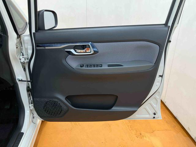 ムーヴカスタム　Ｘ　ハイパーＣＤチューナー　ＥＴＣ　ＬＥＤヘッド／フォグランプ　フロントＬＥＤイルミ　１４インチアルミ　プッシュボタンスターター　オートエアコン　オート格納ドアミラー　運転席シートリフター　横滑り防止装置（千葉県）の中古車