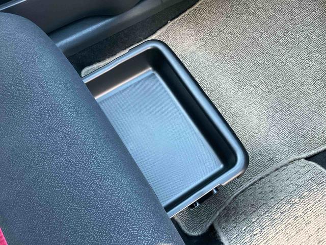 ブーンシルク　ＳＡIIナビ／ＴＶ／ＤＶＤ／ＢＴ／ＵＳＢ　ＥＴＣ　ドラレコ　ＬＥＤヘッドライト　衝突被害軽減ブレーキ　キーフリーシステム　プッシュスタート　アルミホイール　足踏み式駐車ブレーキ　シートリフター　盗難防止警報（千葉県）の中古車