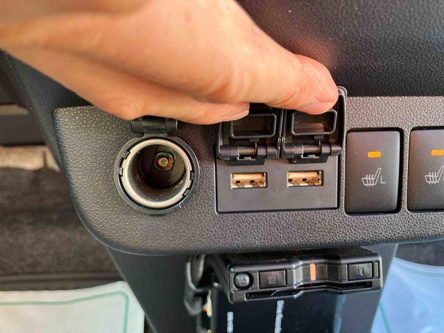 ミラトコットＧ　ＳＡIII純正メモリーナビゲーション　ＣＤ　ＤＶＤ　ナビ連動ドライブレコーダー　純正ＥＴＣ車載器　アラウンドモニター　衝突回避支援ブレーキ　誤発進抑制装置　アイドリングストップ　横滑り防止機能　スマートキー（千葉県）の中古車