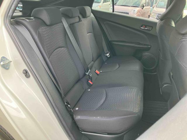 プリウスSセーフティプラスハイブリッド HDU ナビ/地デジ/BT/DVD バックカメラ ETC ドラレコ 全車速追従クルコン LEDヘッドライト オートライト オートハイビーム 衝突被害軽減ブレーキ 前後クリアランスセンサー(千葉県)の中古車