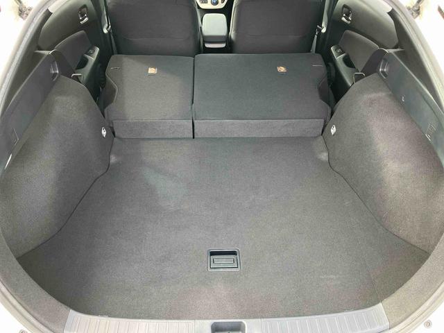 プリウスSセーフティプラスハイブリッド HDU ナビ/地デジ/BT/DVD バックカメラ ETC ドラレコ 全車速追従クルコン LEDヘッドライト オートライト オートハイビーム 衝突被害軽減ブレーキ 前後クリアランスセンサー(千葉県)の中古車