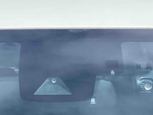 プリウスSセーフティプラスハイブリッド HDU ナビ/地デジ/BT/DVD バックカメラ ETC ドラレコ 全車速追従クルコン LEDヘッドライト オートライト オートハイビーム 衝突被害軽減ブレーキ 前後クリアランスセンサー(千葉県)の中古車