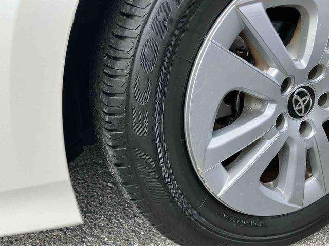 プリウスSセーフティプラスハイブリッド HDU ナビ/地デジ/BT/DVD バックカメラ ETC ドラレコ 全車速追従クルコン LEDヘッドライト オートライト オートハイビーム 衝突被害軽減ブレーキ 前後クリアランスセンサー(千葉県)の中古車