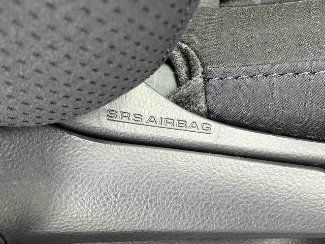 プリウスSセーフティプラスハイブリッド HDU ナビ/地デジ/BT/DVD バックカメラ ETC ドラレコ 全車速追従クルコン LEDヘッドライト オートライト オートハイビーム 衝突被害軽減ブレーキ 前後クリアランスセンサー(千葉県)の中古車