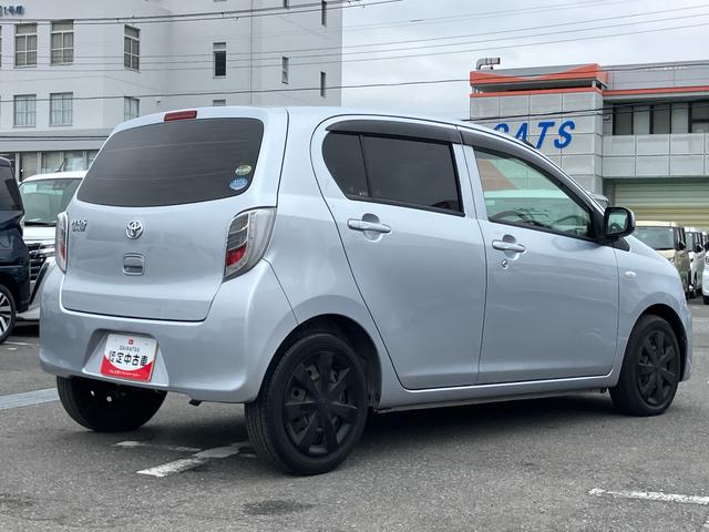 ピクシスエポックＬデジタルメーター　アイドリングストップ　盗難防止アラーム　サイドレバー式駐車ブレーキ　キーレスエントリー　マニュアルエアコン　パワーウィンドウ　ボディー同色ドアミラー　ハロゲンヘッドランプ（千葉県）の中古車