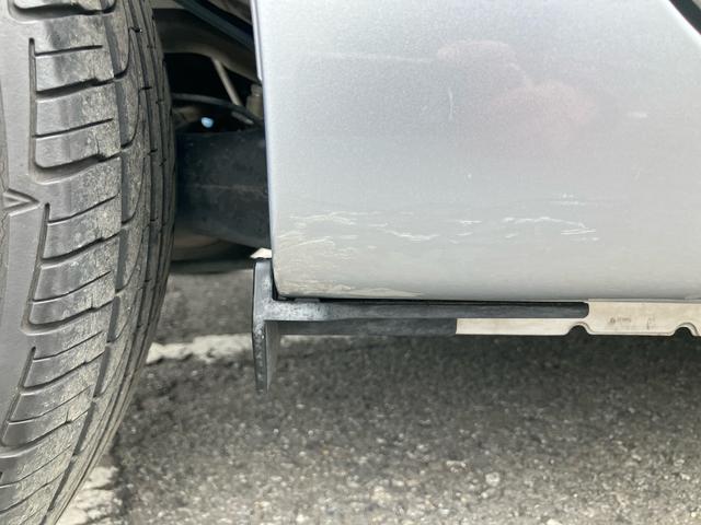 ピクシスエポックＬデジタルメーター　アイドリングストップ　盗難防止アラーム　サイドレバー式駐車ブレーキ　キーレスエントリー　マニュアルエアコン　パワーウィンドウ　ボディー同色ドアミラー　ハロゲンヘッドランプ（千葉県）の中古車