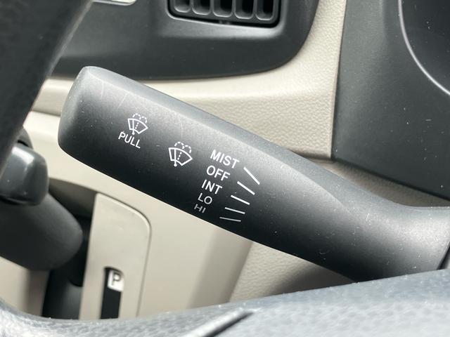 ピクシスエポックＬデジタルメーター　アイドリングストップ　盗難防止アラーム　サイドレバー式駐車ブレーキ　キーレスエントリー　マニュアルエアコン　パワーウィンドウ　ボディー同色ドアミラー　ハロゲンヘッドランプ（千葉県）の中古車