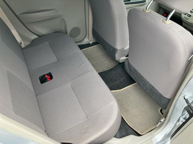 ピクシスエポックＬデジタルメーター　アイドリングストップ　盗難防止アラーム　サイドレバー式駐車ブレーキ　キーレスエントリー　マニュアルエアコン　パワーウィンドウ　ボディー同色ドアミラー　ハロゲンヘッドランプ（千葉県）の中古車