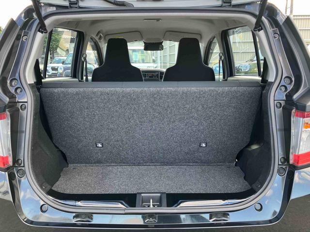 ミライースＬ　ＳＡIIIＣＤチューナー：ＡＭ／ＦＭラジオ　ＡＵＸ　衝突被害軽減ブレーキ　ハロゲンヘッドランプ　オートライト　オートハイビーム　前後コーナーセンサー　盗難防止警報　サイドレバー式駐車ブレーキ　デジタルメーター（千葉県）の中古車